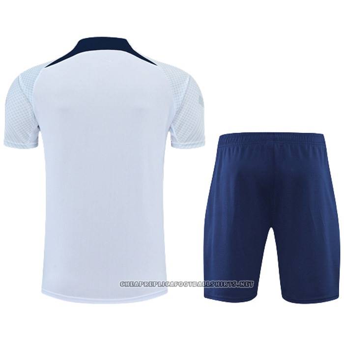 Tracksuit
 Paris Saint-Germain 2022-2023 Short Sleeve
 White
 - Shorts
